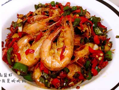 自己做椒盐虾超简单，全家人都爱的基围虾吃