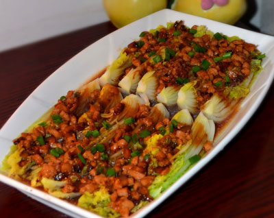 香菇肉酱娃娃菜，色味双绝的简单家常菜