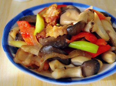 平菇炒肉的做法，平菇炒肉怎么做好吃