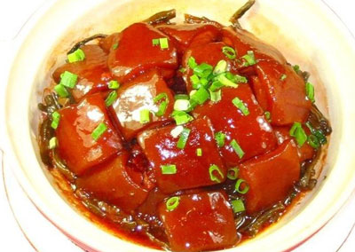 简单好吃的酒香红烧肉做法，红烧肉怎么做酒