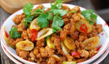 香辣肉丁是最下饭的简单家常菜