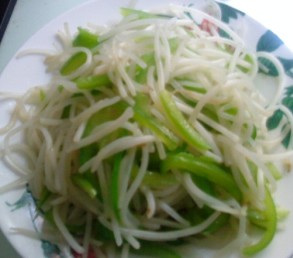 怎么炒绿豆芽简单又好吃，绿豆芽的简单炒法