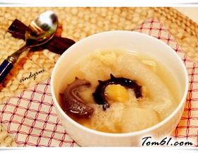 海参瑶柱竹荪瘦肉汤的做法