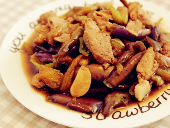 茄子炒肉的做法