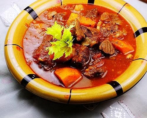 西红柿炖牛腩在做法