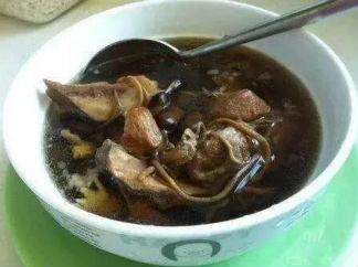 生地冬瓜煲排骨的做法