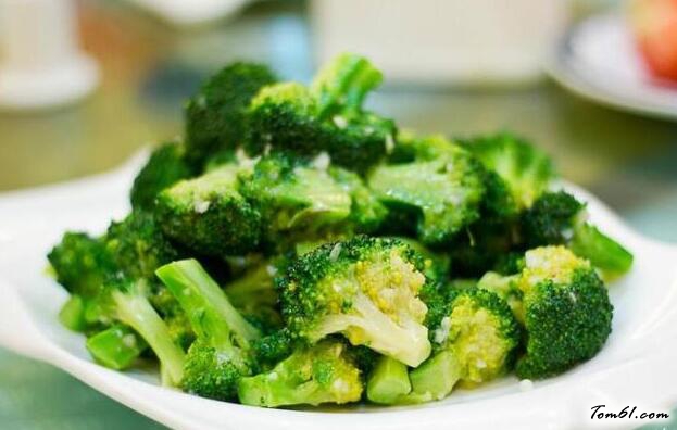 蒜蓉西兰花的做法