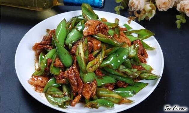 辣椒炒肉的做法2