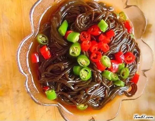 凉拌蕨根粉的做法