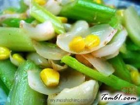 百合炒西芹的做法