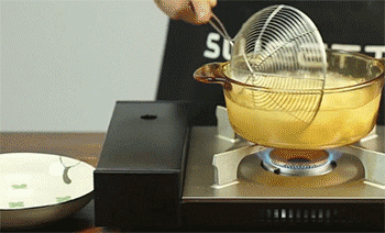 【培根焖春笋】捞出春笋