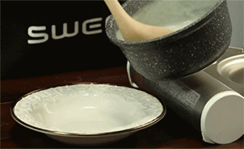 【土豆培根浓汤】捞出土豆汤