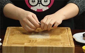 【番茄鲜虾海参盅】虾去壳