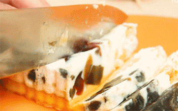 【三色蛋】切块