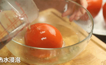 【番茄鲜虾海参盅】泡番茄