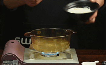 【榨菜肉丝粉】煮米粉