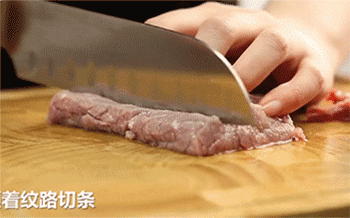 【沙爹烤牛肉干】牛肉切条