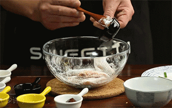 【菇香鸡中宝】调味