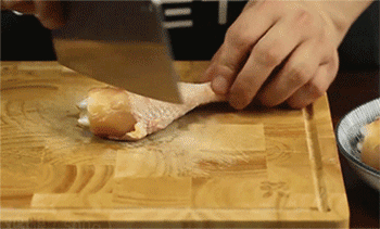 【台式三杯鸡】鸡腿切块