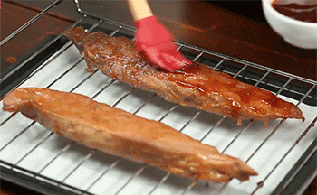 【梅酱蜜汁叉烧】涂酱料