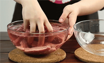 【沙爹烤牛肉干】牛肉挤干