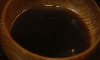 【红油抄手】加入开水