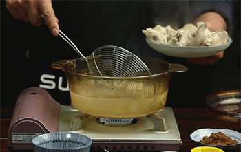 【姜醋猪脚蛋】捞出