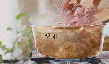 【梅香小排】焯水