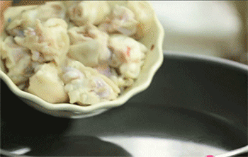 【紫金猪蹄】猪手下锅