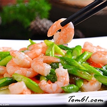 芦笋炒虾的做法