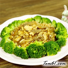 平菇西兰花的做法