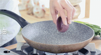 【陈香卤肉饭】炒洋葱