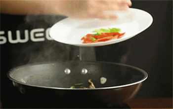 【虾爆鳝】加入青红椒