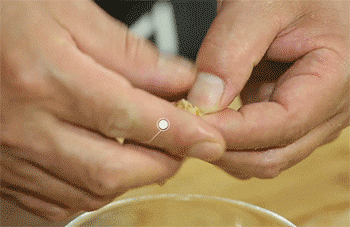 【腊味萝卜糕】开洋剥皮