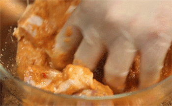 【芝士排骨】排骨裹酱