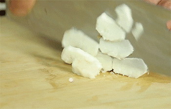 【荷叶糯米鸡】马蹄切块