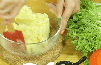 【芝士焗红虾】搅拌