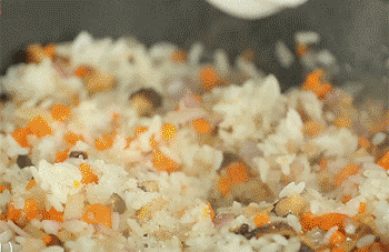 【芝士鸡翅包饭】调味