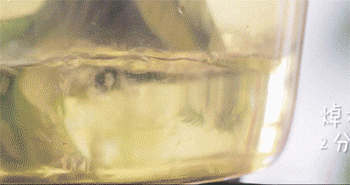 【鸡丝奶油浓汤】青菜焯水