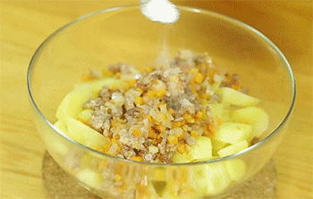 【肉汁芝士焗土豆泥】调味