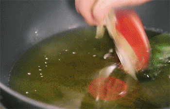 【芦笋炒虾】炸虾片