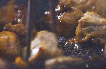 【自制糖醋排】炒糖色