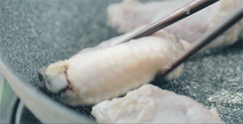 【蜜汁鸡翅】煎鸡翅