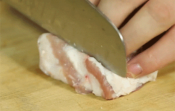 【干锅花菜】五花肉切片