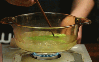 【时蔬牛腩粉图】捞出菜心