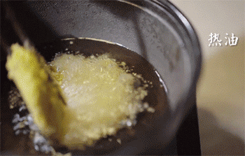 【蒜香鸡排】炸