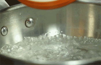 【腊味萝卜糕】焯水