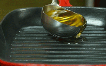 【蛋黄串串虾】热锅起油