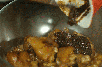 【紫金猪蹄】调味