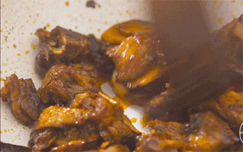 【焖羊肉】加水